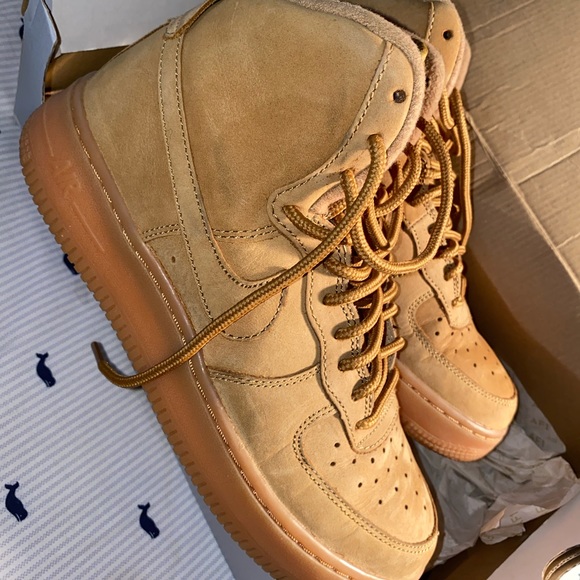 Nike flax’s grade school size 4.5 - Picture 4 of 6